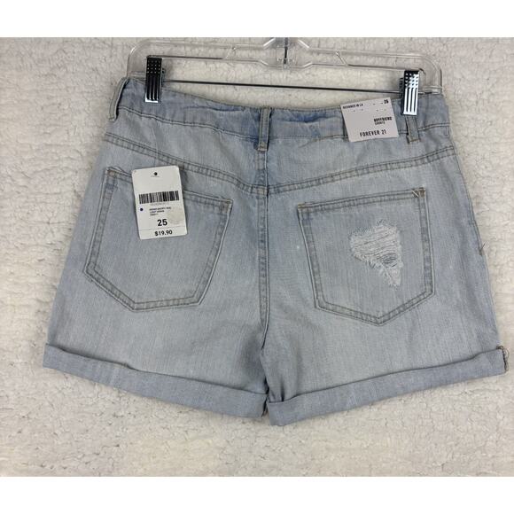 Forever 21 Distressed Boyfriend Shorts | Size 25 | Light Wash Denim NWT - Picture 3 of 8